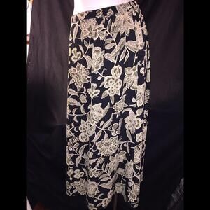 Vintage Laura Scott Woman Flower Skirt 18 wide